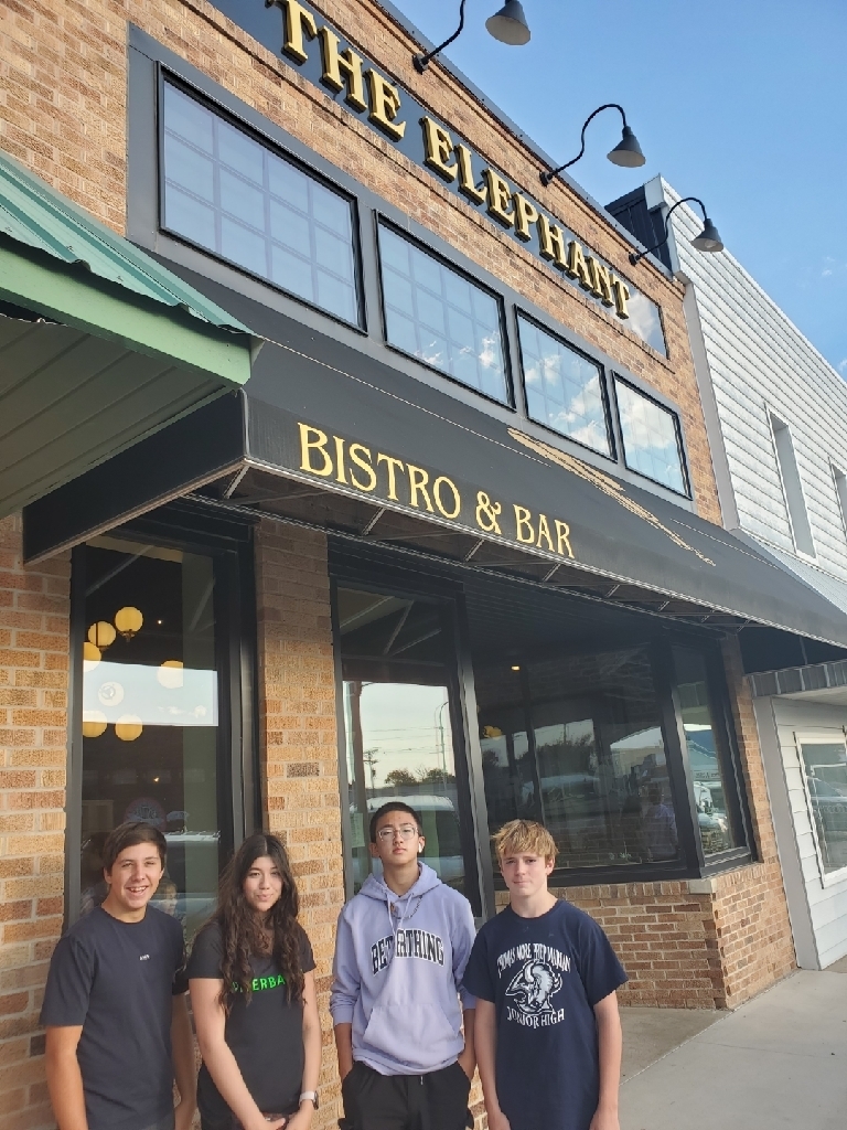 waiting to eat at the Elephant Bistro