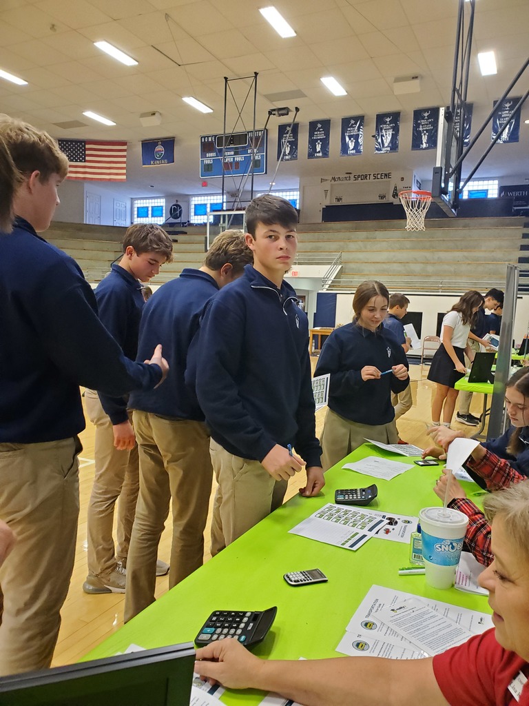 8th graders visit their first booth at RealityU